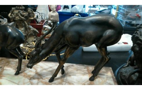 STATUE ANTILOPE REGULE