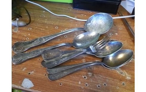 LOT DE COUVERTS ANCIEN