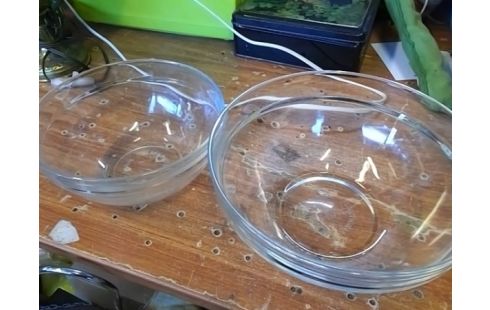 LOT DE 2 SALADIERS VERRES