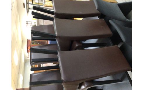 6 CHAISES CUIR BRUN MODERNE