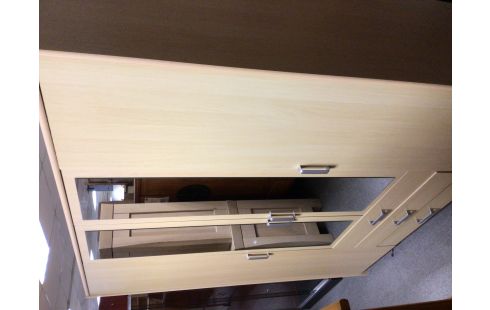 GARDE ROBES 4 PORTES 3 TIROIRS COULEUR HETRE