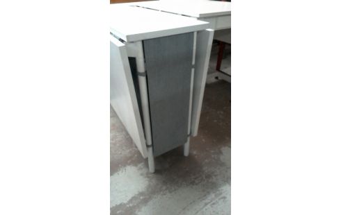 TABLE PLIANTE