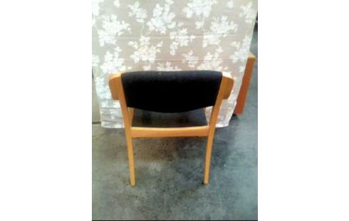 STUHL HOLZ MIT ARML.