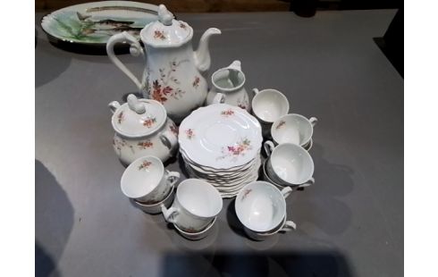 SERVICE A CAFE 15 PIECES