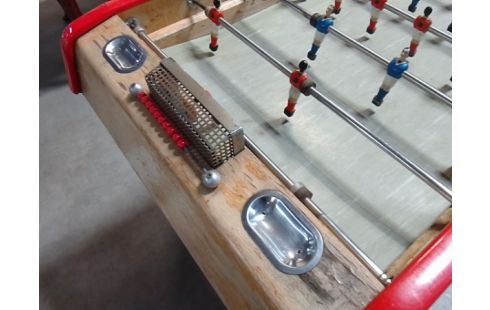 BABY FOOT BONZINI VINTAGE AVEC BALLES