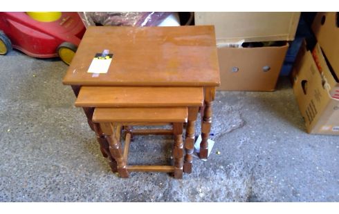 TABLE GIGOGNES CHENE