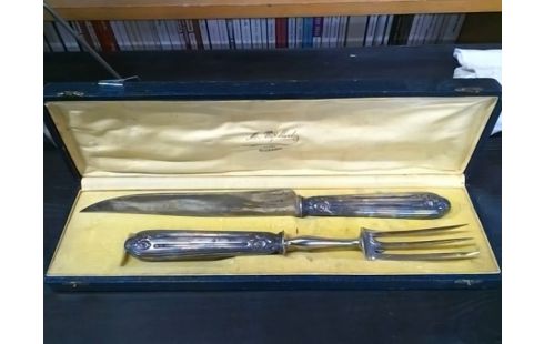 LOT DE 2 COUVERTS A GIBIER