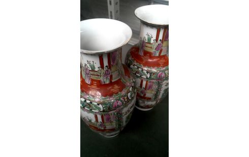 VAAS CHINEES LOT VAN 2