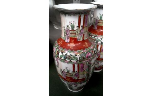 VAAS CHINEES LOT VAN 2