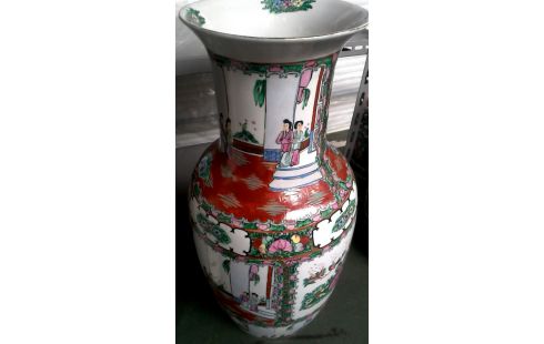 VASE CHINOIS MET ROUGE