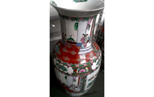 VASE CHINOIS MET ROUGE