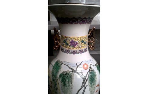 VASE CHINESISCH WEISS