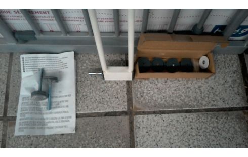 KINDERSICHERHEITSGITTER