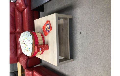 TABLE DE SALON MODERNE