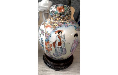 JARRÓN CON TAPA CHINO