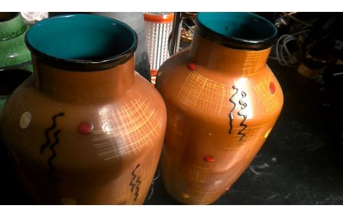 VAAS VINTAGE OKER LOT