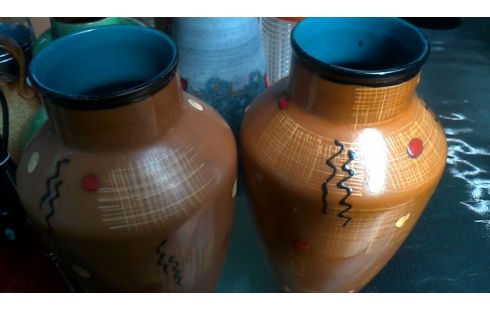 VAAS VINTAGE OKER LOT