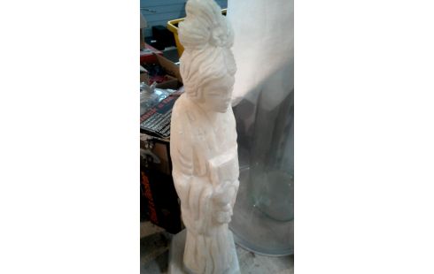 ESTATUA MUJER ALABASTRO ORIENTAL LA UNIDAD