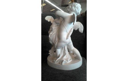 PORCELAINE DE JB PIGALLE    EN  L' ETAT