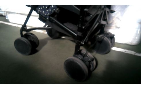 KINDERWAGEN MIT BABYTRAGEKORB