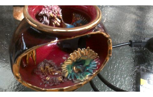 LAMPADAIRE VINTAGE ROUGE OR PORCELAINE