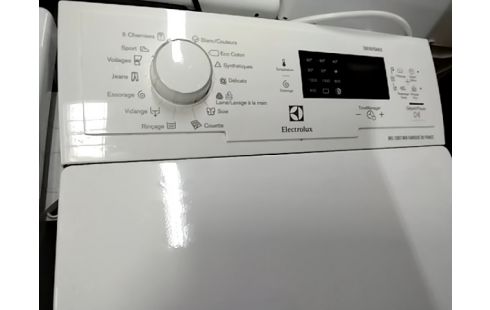 MACHINE A LAVER ELECTROLUX 1200T