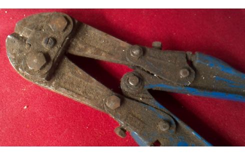 GEREEDSCHAP KNIPTANG