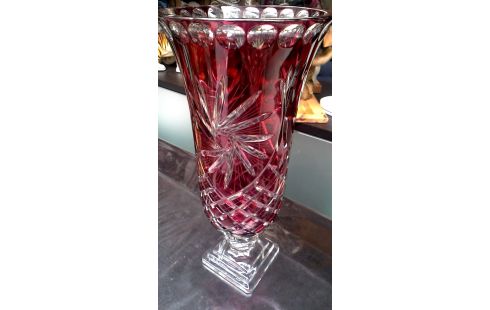 VASE CRISTAL ROUGE GRAND