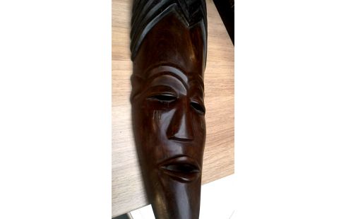 MASKER AFRIKAANS EBBENHOUT