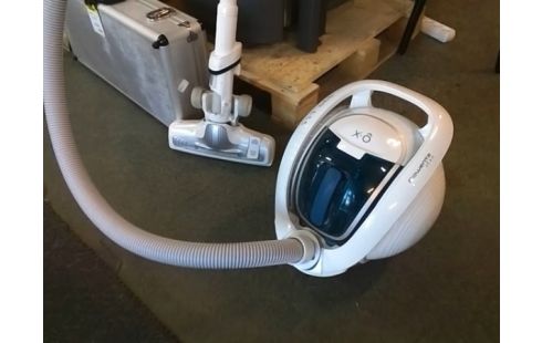 ASPIRATEUR ROWENTA X O 90 (AVEC ACCESSOIRES + BATTERIE)