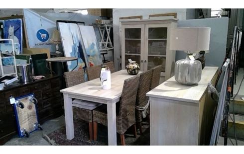COMEDOR., , MUEBLE BAJO.