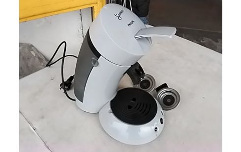 CAFETIERE ELECTRIQUE SENSÉE +ACC RES