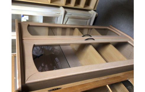 VITRINE MODERNE 2 PORTES PM