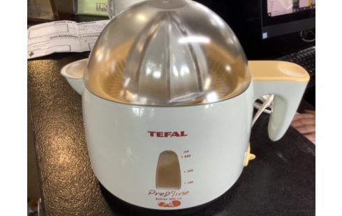 PRESSE FRUIT TEFAL ÉLECTRIQUE