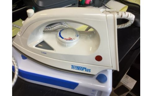 FER A REPASSER TECHNOPLUS