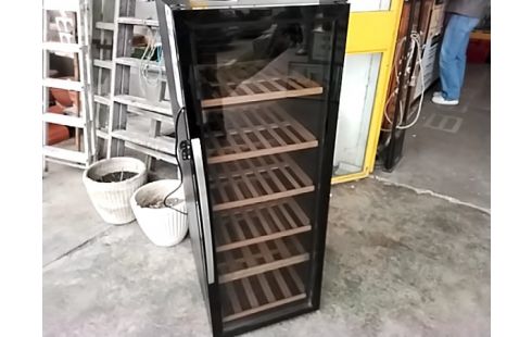 CAVE A VIN + ACC RES