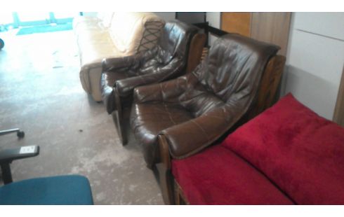 PAIRE DE FAUTEUILS