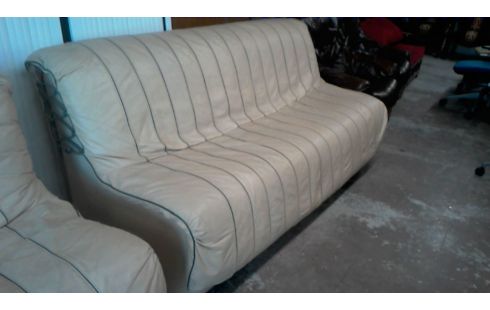 CANAPE + 2 FAUTEUILS CUIR  JIP   VINTAGE