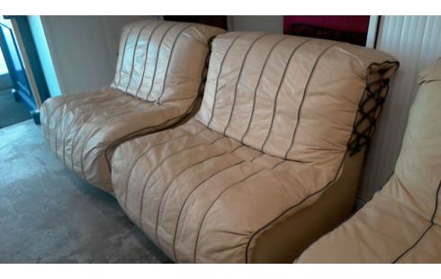 CANAPE + 2 FAUTEUILS CUIR  JIP   VINTAGE