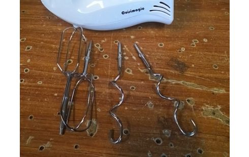 BATTEUR CUISIMAGIC AVEC ACCESSOIRES