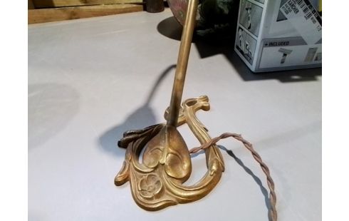 LAMPE TULIPE PIED ART NOUVEAU EN LAITON
