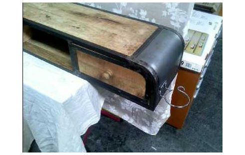 ETAGERE MURALE METAL 1 NICHE