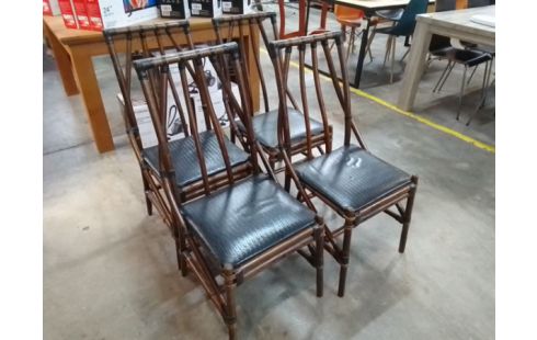 4 CHAISES ROTIN