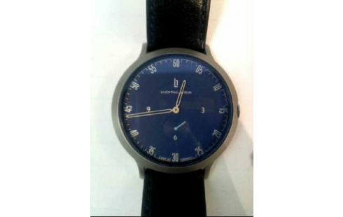 ARMBANDUHR <LILIENTHAL