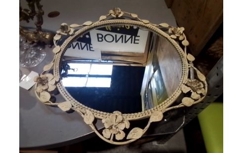MIROIR ROND CADRE METAL