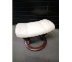REPOSE PIED POUF