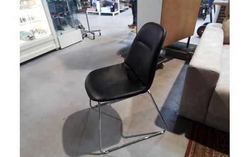 CHAISE SKAI NOIR PIEDS CHROMÉ