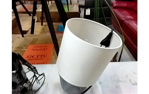 LAMPE CHEVET