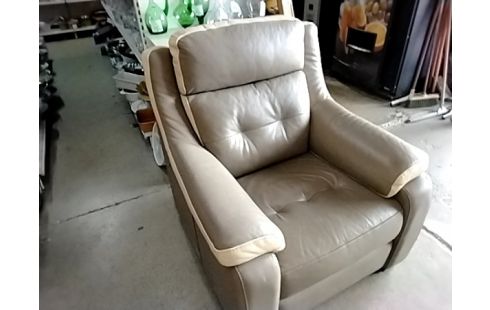 FAUTEUIL CUIR