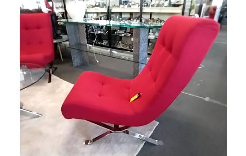 FAUTEUIL Style rocking-chair Modele Oliv tissu rouge